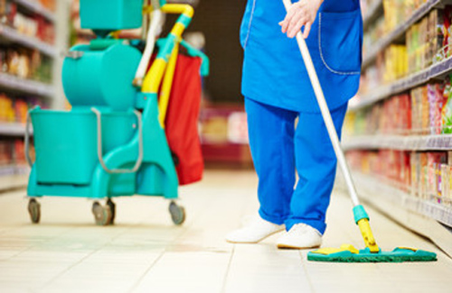 Retail & Salons Cleaning Service